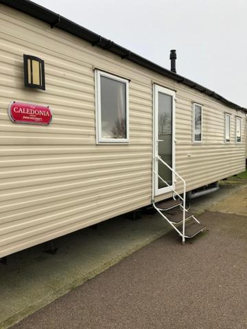 Caledonia Summertime Jaywick Sands Zewnętrze zdjęcie